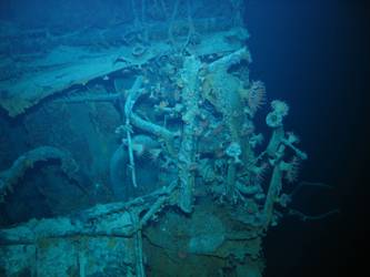 Internal view looking into break on stbd side